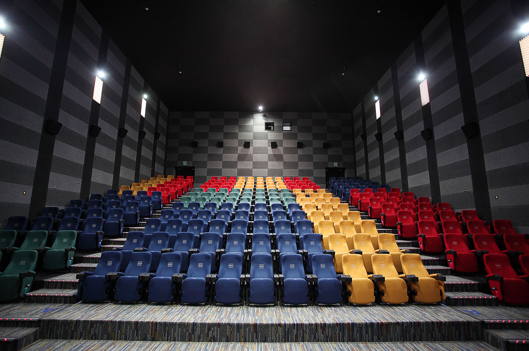 AUDITORIUM