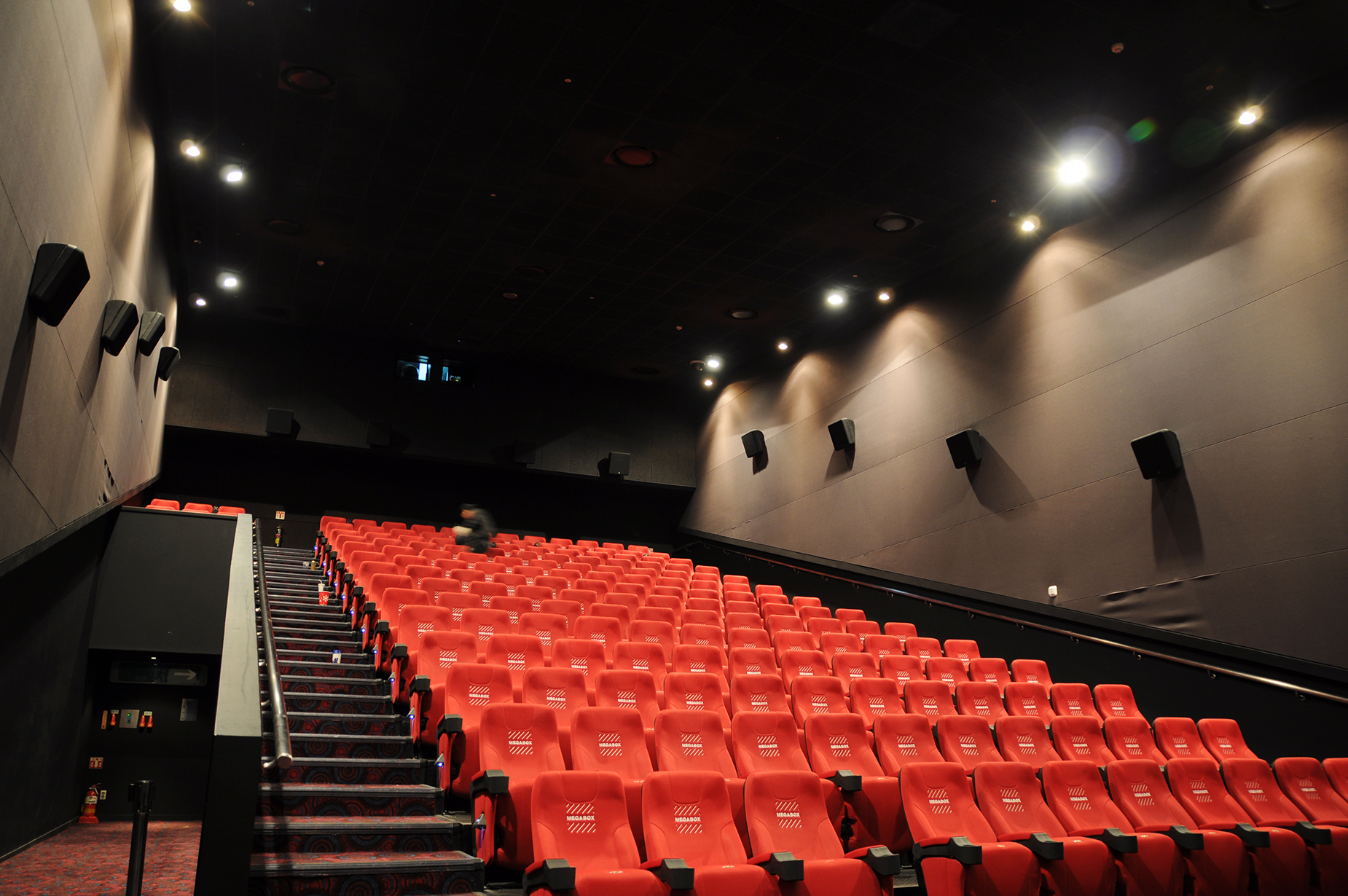 AUDITORIUM